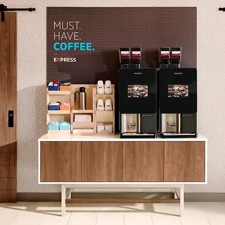 Holiday Inn Express & Suites Sioux Falls Southwest By Ihg-3